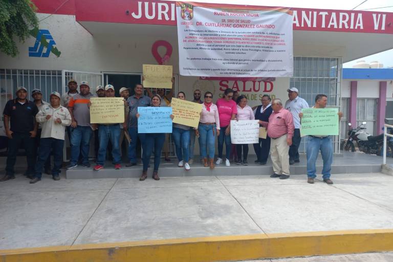 Se vuelven a manifestar en contra del Jefe de Jurisdicción Sanitaria 06