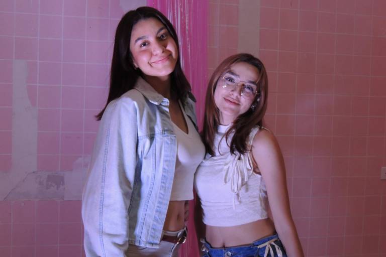 Cautiva Sbro Castil con su pasarela titulada ‘Volver a Florecer’