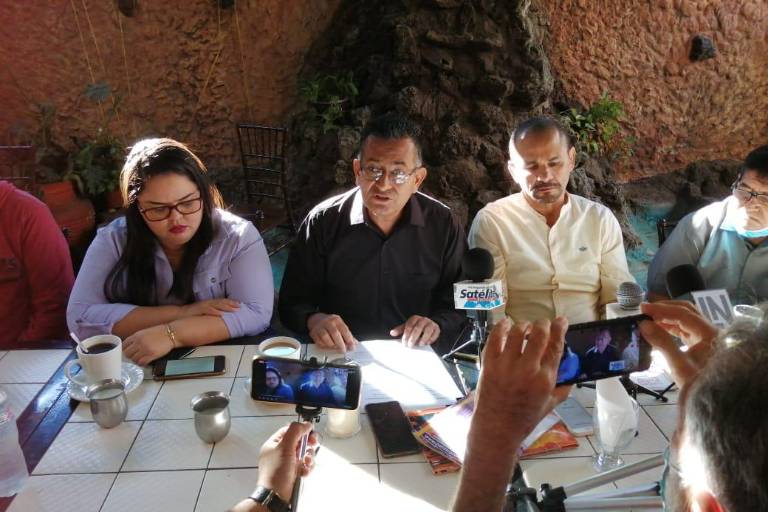 Líder del SNTE 53 debe valorar su renuncia por actuar de manera irresponsable contra SEPyC, exhorta magisterio