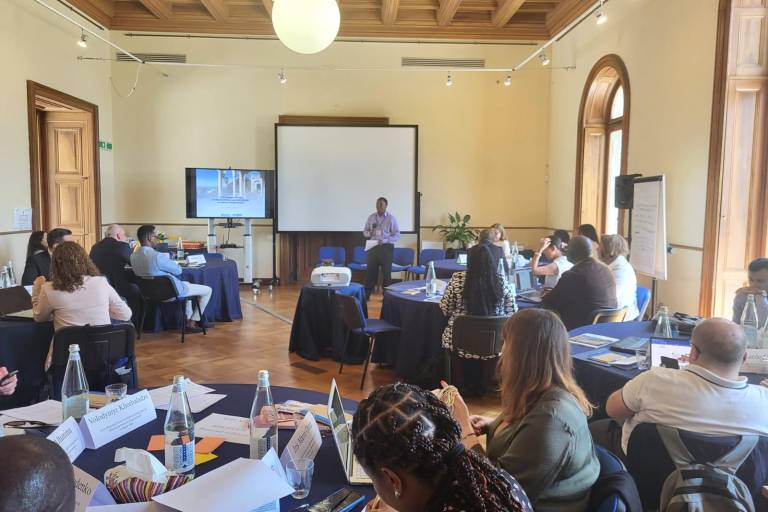 En Italia, Gobierno de Sinaloa comparte experiencia en atención a desplazados por violencia