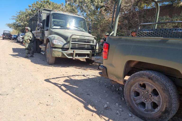 Implementan Fuerzas Armadas fuerte operativo en Pueblos Unidos, en Culiacán