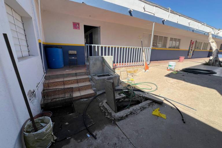 Juez ordena a autoridades estatales y federales atender malas condiciones en primaria de Culiacán