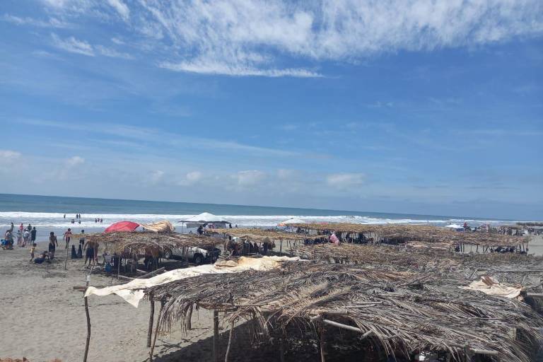 Se quejan visitantes de Ponce por carencia de servicios públicos y por excesivos cobros en servicios privados