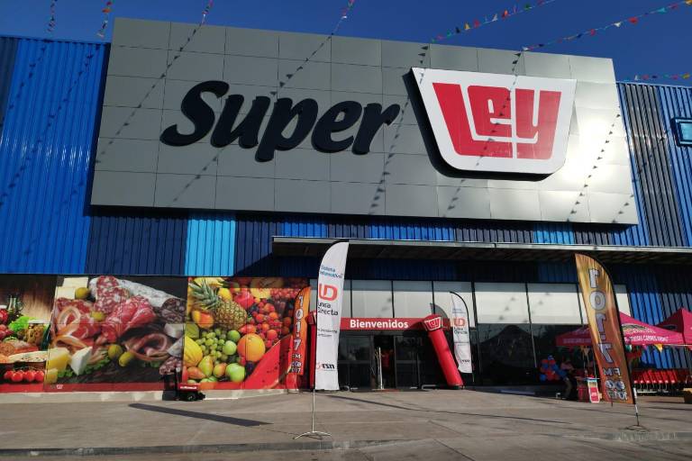 Abre Casa Ley nueva tienda en Plaza Explanada en Culiacán