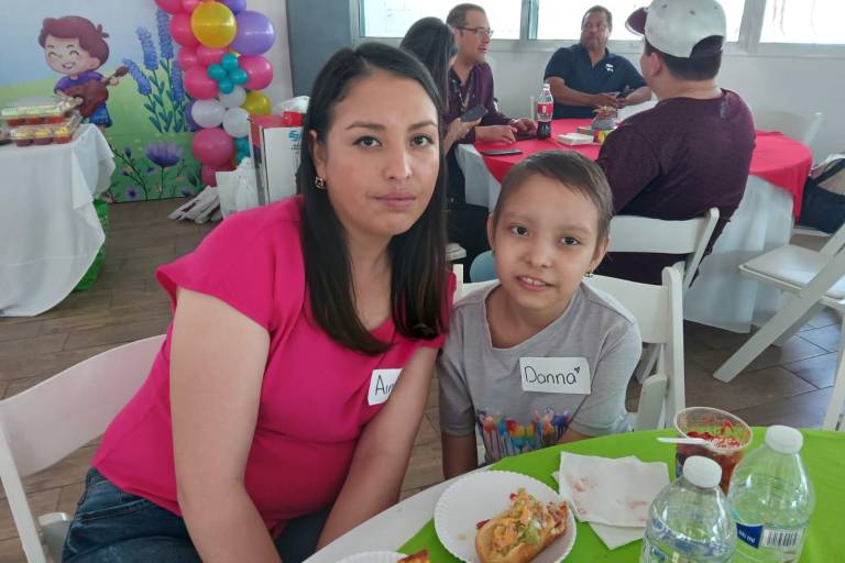 Celebra Ganac a las mamás y a los niños con divertida fiesta