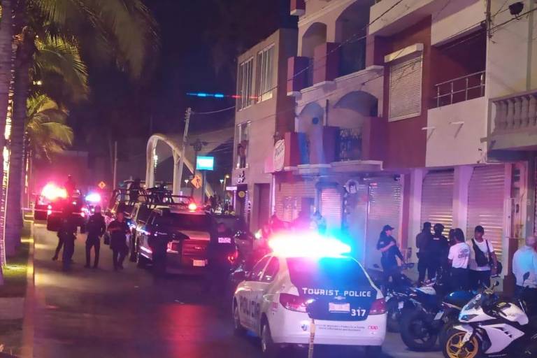 Asesinan a balazos a un motociclista en el paseo costero de Mazatlán, en plena Semana de la Moto