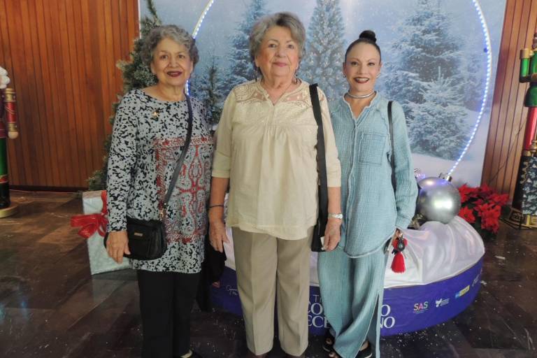 Disfrutan de la Navidad con brillante concierto decembrino