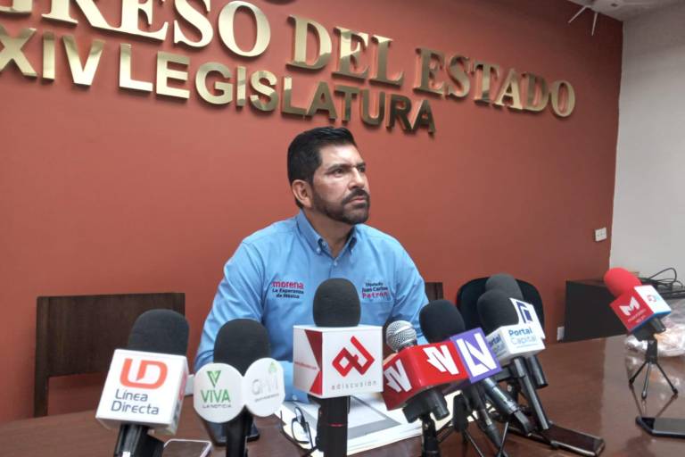 Piden retirar el nombre de Quirino Ordaz Coppel a la avenida Bahía en Mazatlán