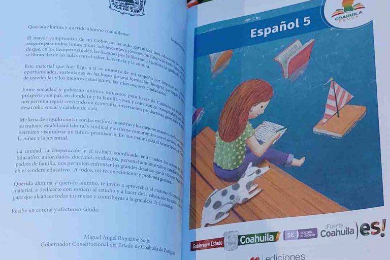 Libros de texto entregados en escuelas de Coahuila contienen propaganda del gobernador