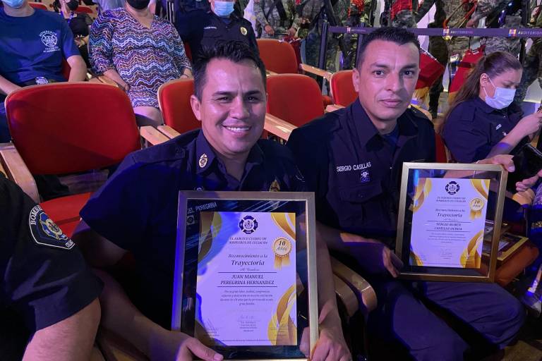 Celebran con reconocimientos el Día Nacional del Bombero