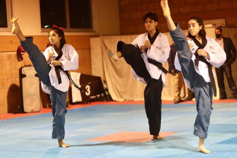Culiacán domina el Poomsae al iniciar Estatal de taekwondo
