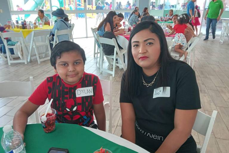 Celebra Ganac a las mamás y a los niños con divertida fiesta