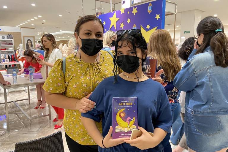 Laura Cuevas presenta ‘El diario de Cayetana’