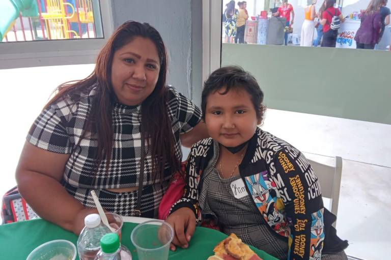 Celebra Ganac a las mamás y a los niños con divertida fiesta