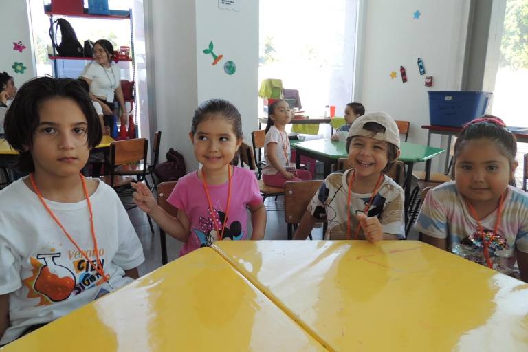 Disfrutan últimos días de cursos y talleres en el Centro de Ciencias de Sinaloa