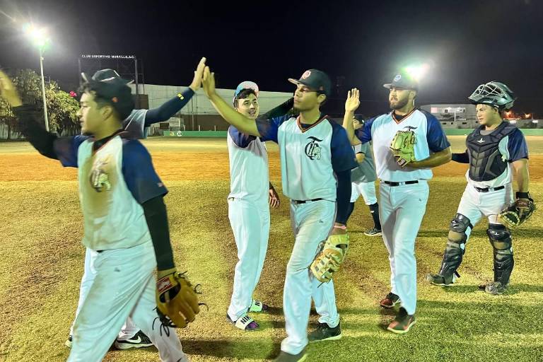 Tigres de Quintana Roo sigue con sus duelos de preparación en Mazatlán