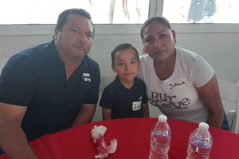 Celebra Ganac a las mamás y a los niños con divertida fiesta