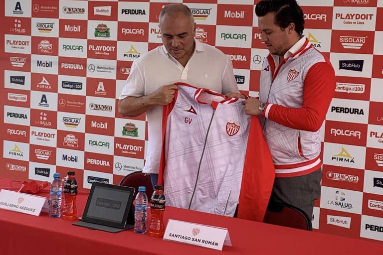 Guillermo Vázquez regresa como entrenador del Necaxa