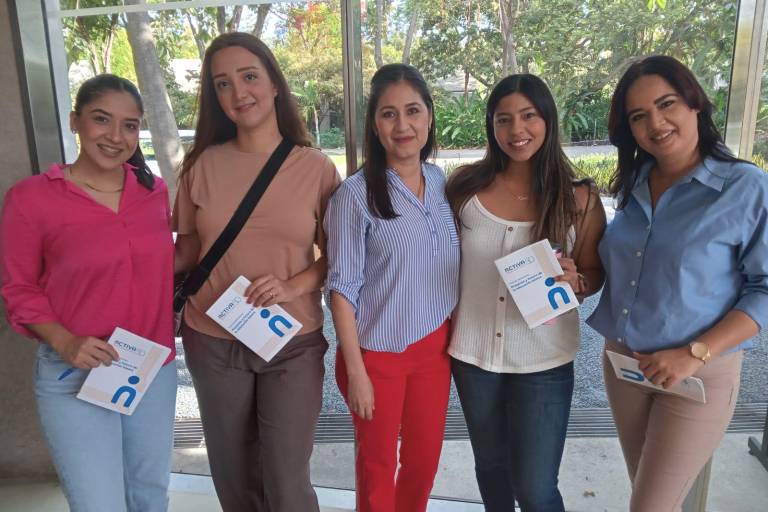 Realiza La Escuela Activa Integral Ciclo de Conferencias para sus docentes