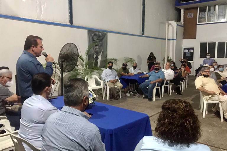 Diputado Adolfo Beltrán inaugura oficina de gestoría en Mazatlán