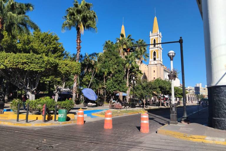 Cierran tramos de calles aledañas a la Catedral en Mazatlán por celebración del Día de la Virgen de Guadalupe