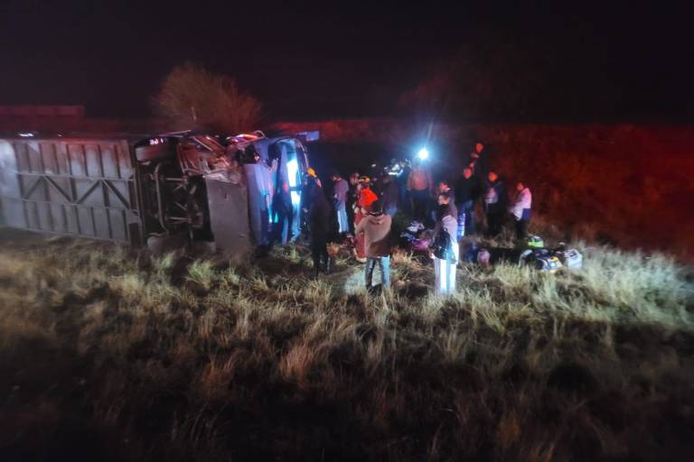 Heridos del camionazo de Elota siguen internados y están estables, dice Salud Sinaloa