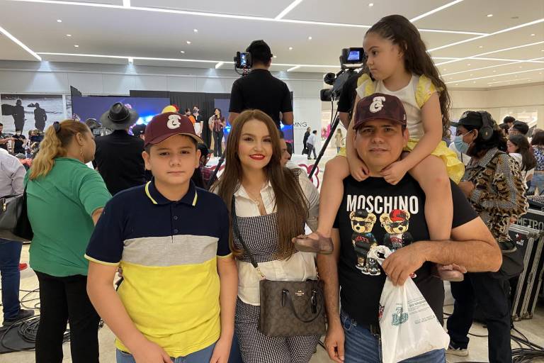 Tomateros de Culiacán presenta sus uniformes