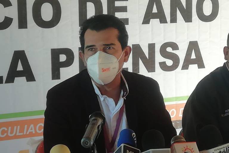 Por aumento de contagios de Covid, algunas escuelas volvieron de manera virtual, señala líder del SNTE 53