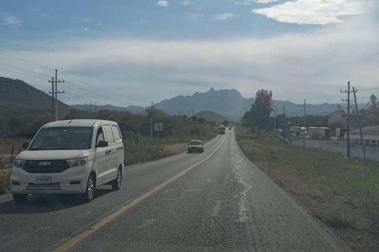 Carreteras de Rosario, en aparente normalidad tras jornada violenta