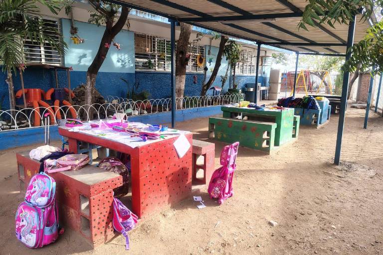 Tras denuncia por corte de luz, instalarán transformador en primaria al sur de Culiacán