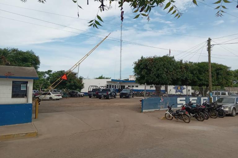 Reportan un muerto y un herido tras presunta enfrentamiento en la sierra de Rosario