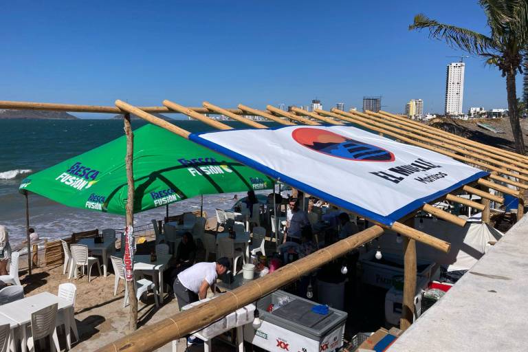 Palapa de la Avenida del Mar que fue suspendida ofrece ya sus servicios durante Carnaval