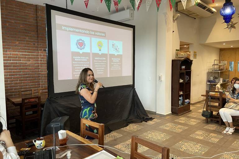 Las Mujeres Jefas de Empresa tienen su reunión mensual