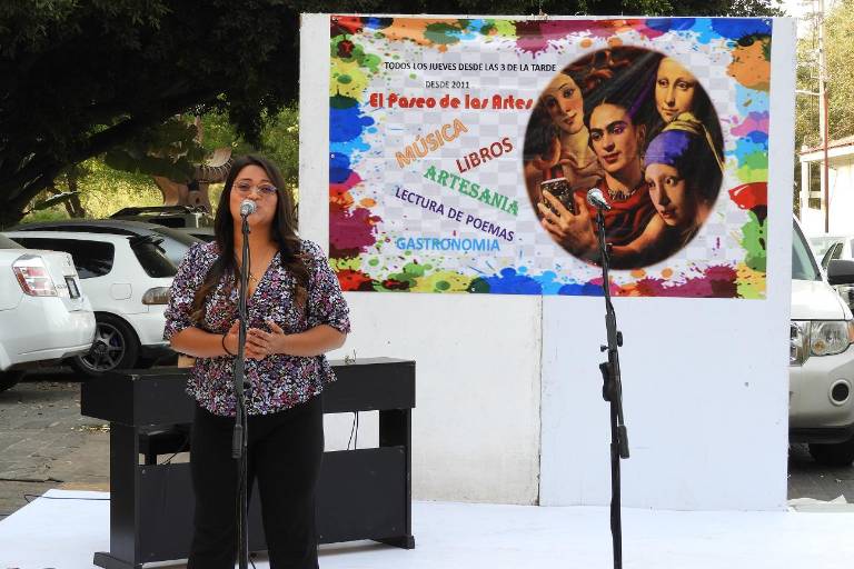 Poesía, canto, danza contemporánea y clase de salsa, en el Paseo de las Artes