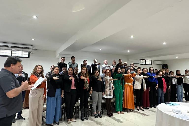 Ratifican a Francisca Cázarez como presidenta de Canaco Mazatlán