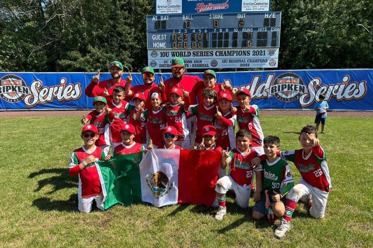 Con aporte de mazatlecos, México U8 se corona en la Cal Ripken World Series