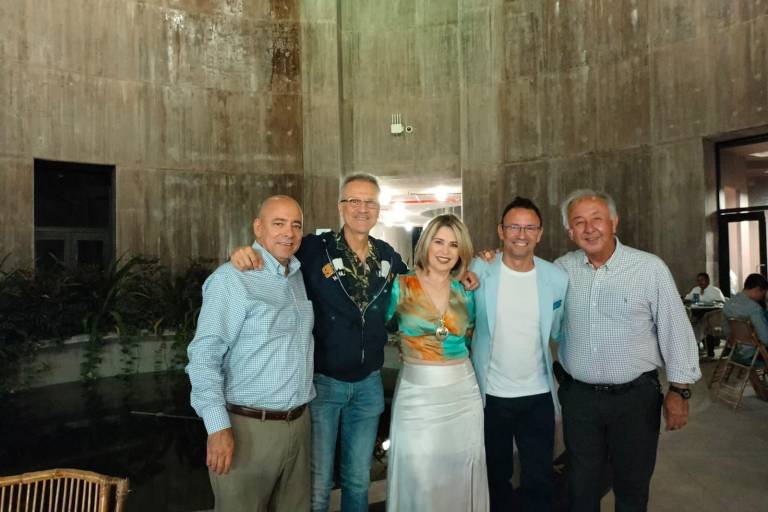 Rocha Moya reprueba ‘fiesta frívola’ en el Gran Acuario Mazatlán
