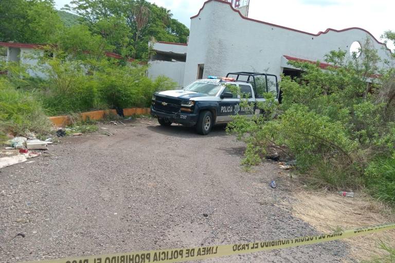Localizan a hombre asesinado en motel abandonado de Culiacán