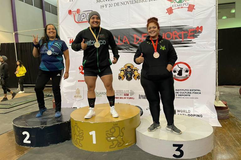 Sinaloenses destacan en Selectivo Interestatal Powerlifting, en Monterrey