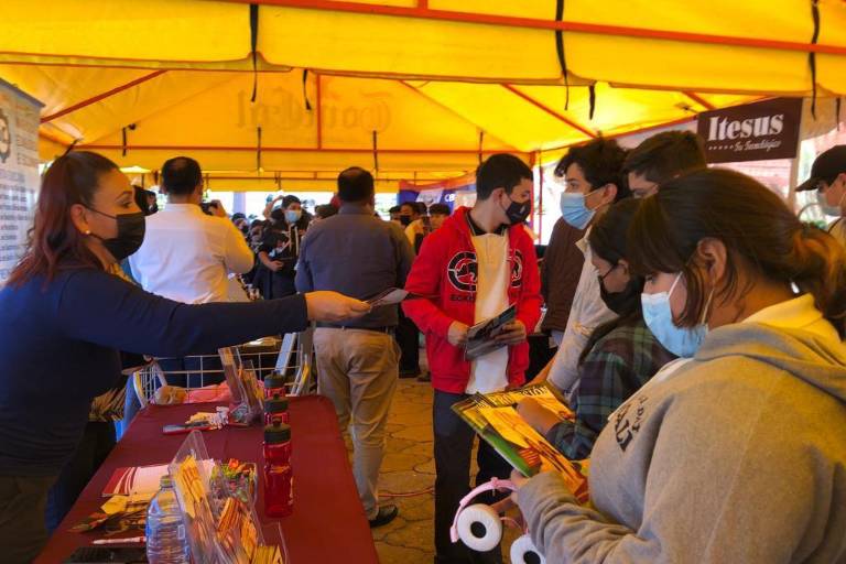 En Rosario exponen amplia oferta educativa para estudiantes