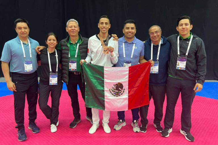 Carlos Navarro obtiene bronce en Mundial de Taekwondo Bakú 2023