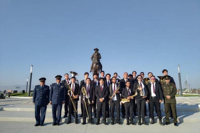 Participa la Banda Sinfónica Juvenil en el Aeropuerto Felipe Ángeles