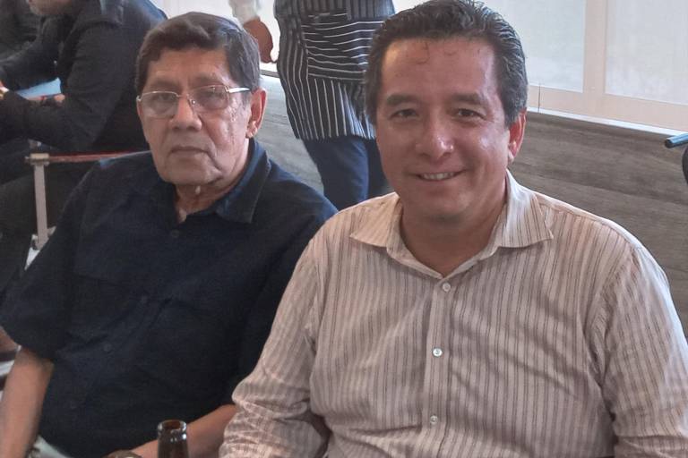 Celebran abogados su día con amena reunión