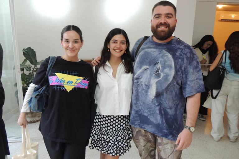 Cautiva Sbro Castil con su pasarela titulada ‘Volver a Florecer’