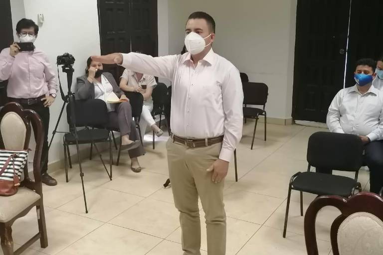 Cabildo de Rosario concede licencia a Alcalde, Tesorero y Secretario del Ayuntamiento