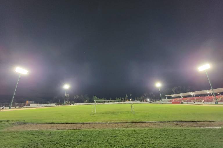 Dr. Jorge Bojórquez devuelve vida al Estadio Juventud con rehabilitación integral