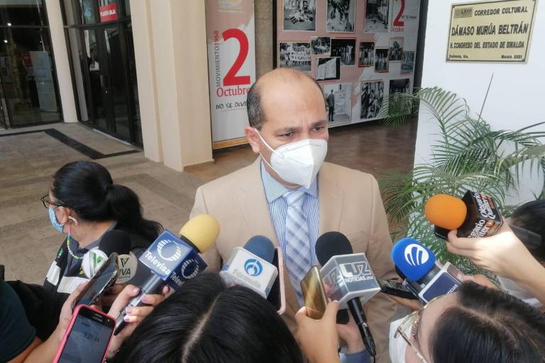 Issste Culiacán tiene solo dos pacientes internados por Covid, informa delegado