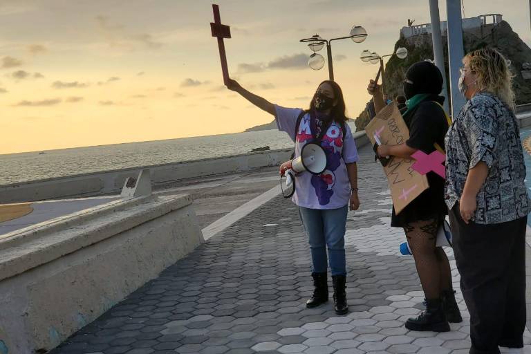 El personal que debe proteger mujeres usa prácticas violentas en su contra, señala activista Mariel Yee