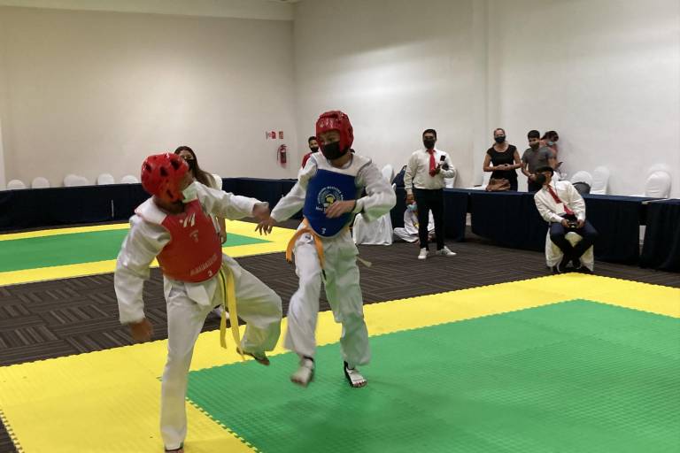 Celebran Regional MDK en Mazatlán