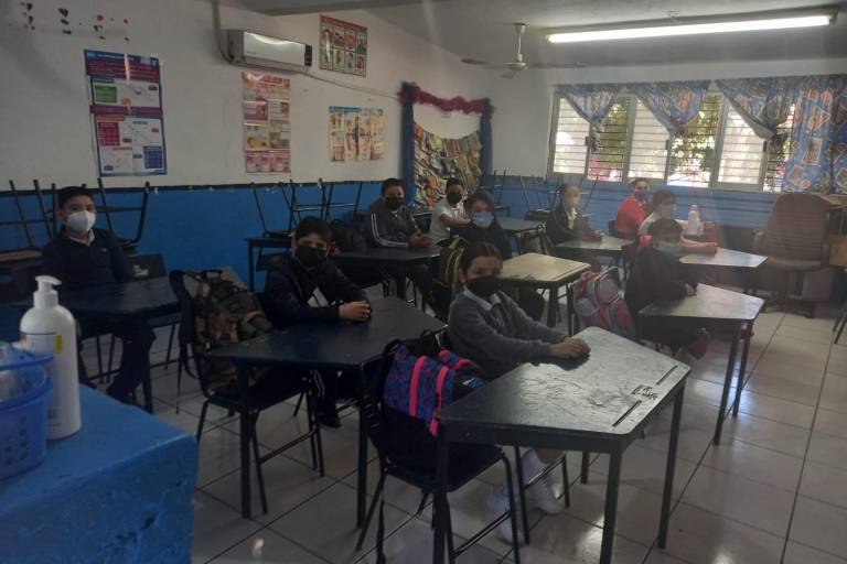 Escuelas no deben pedir prueba Covid a niños para dejarlos entrar: Rocha Moya